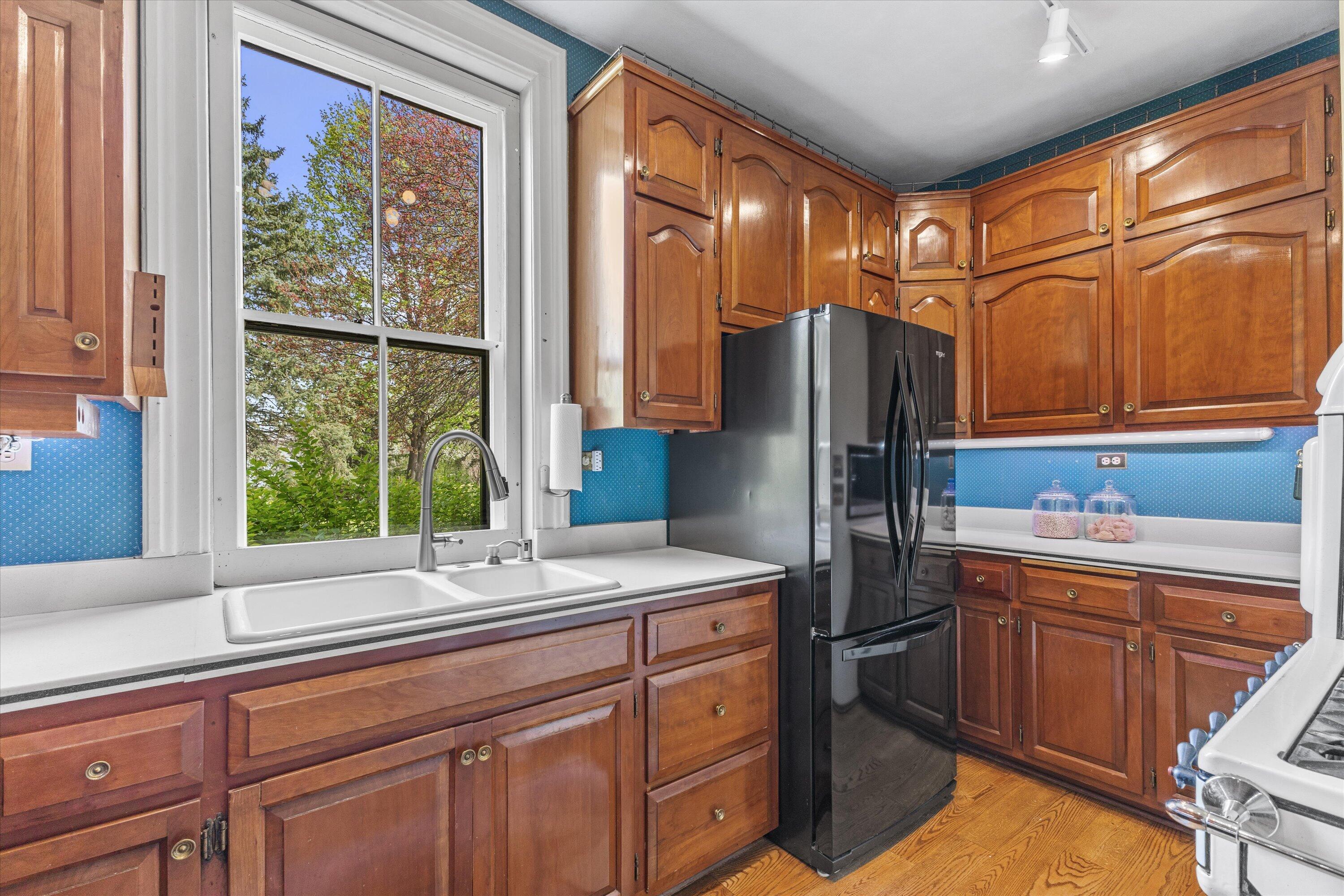 N72 W13449 Good Hope Road Menomonee Falls, WI 53051 - Photo 13 of 65 Kitchen
