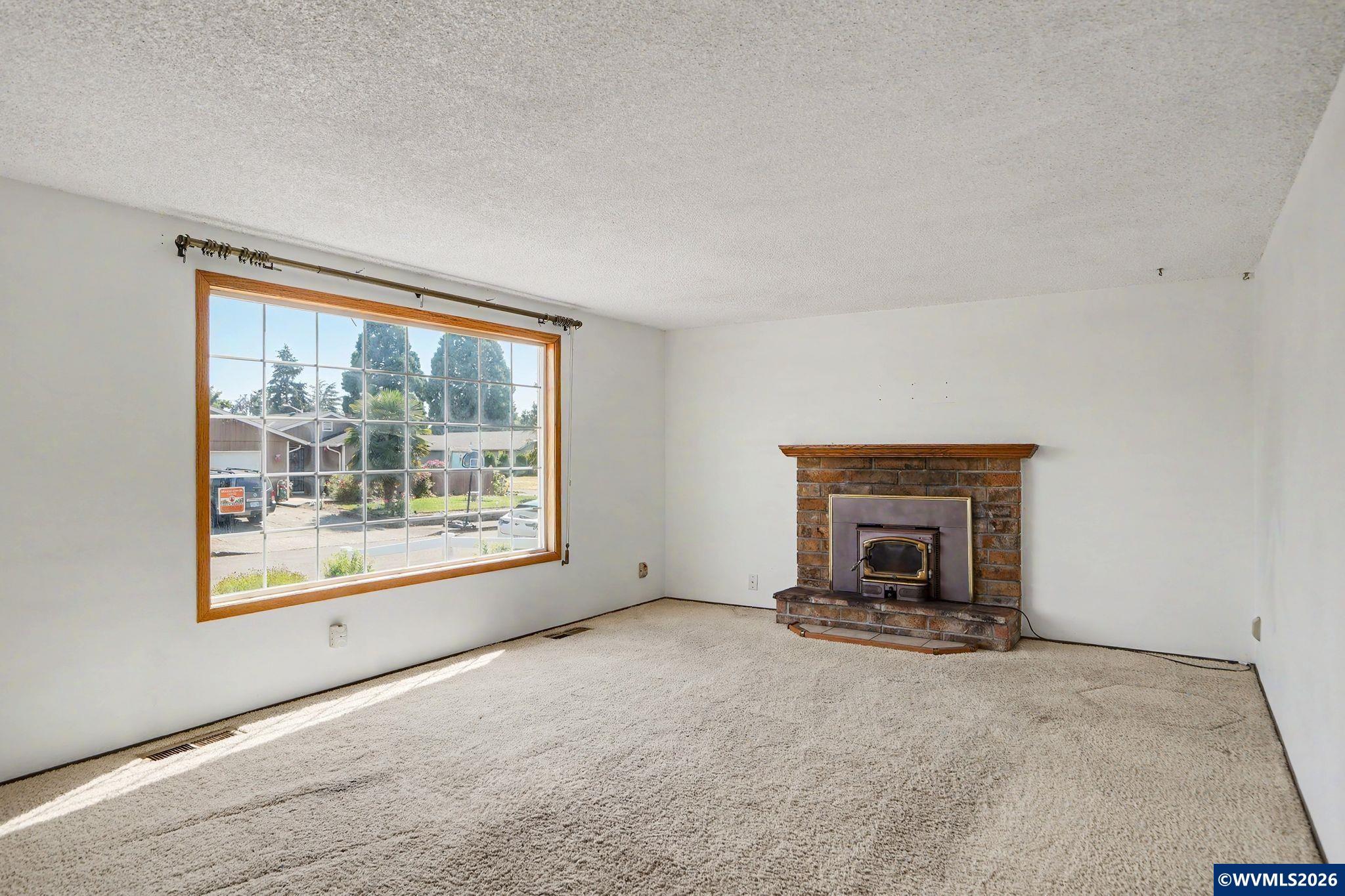 4755 Countess Court Northeast Salem, OR 97301 - Photo 6 of 34