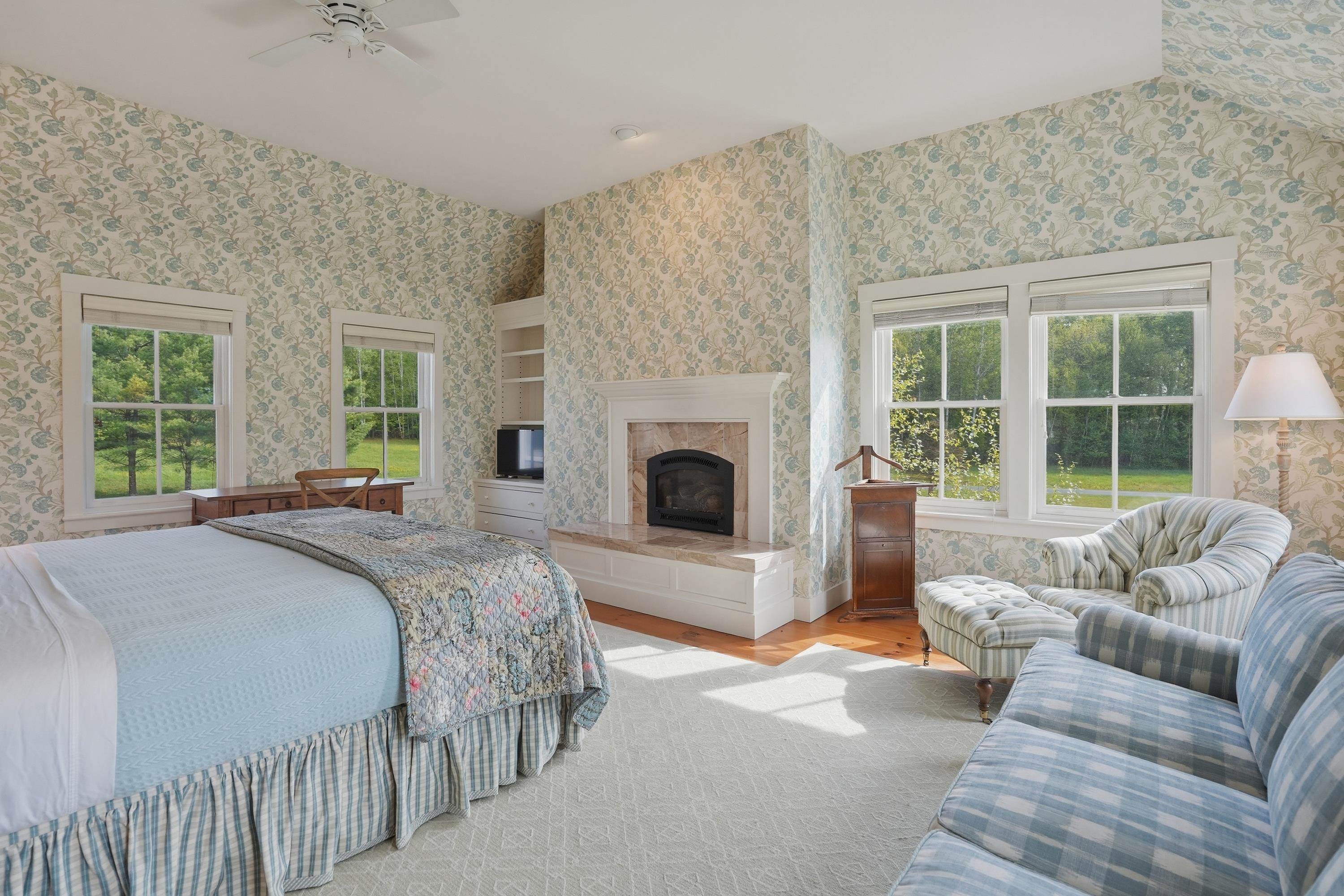 2455 West Hill Road Stowe, VT 05672 - Photo 18 of 42