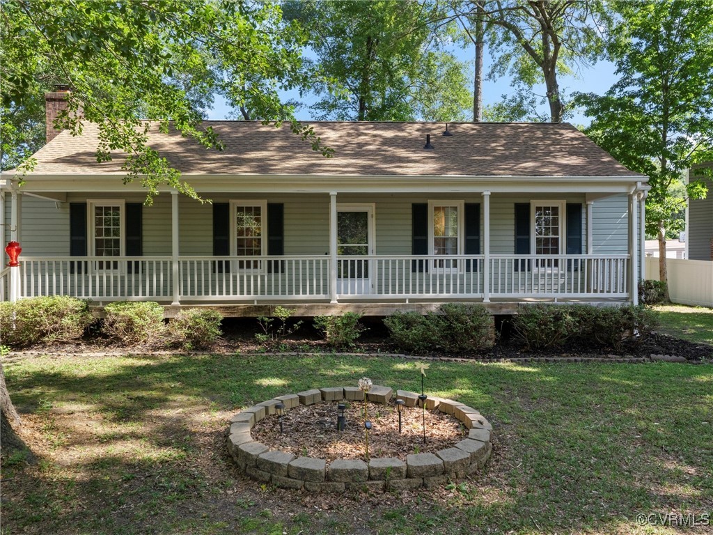 3918 Seamist Road Chester, VA 23831 - Photo 2 of 36 a view of a house with a yard