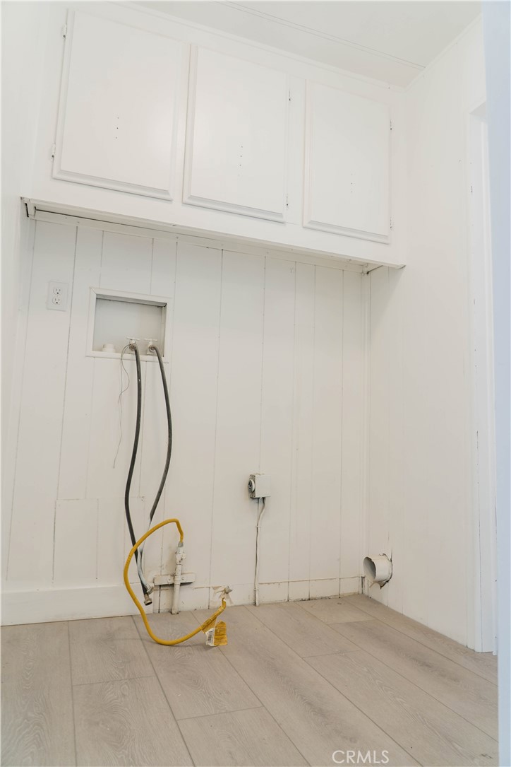 995 Pomona Road, Unit 33 Corona, CA 92882 - Photo 8 of 25 a view of a rack on the wall