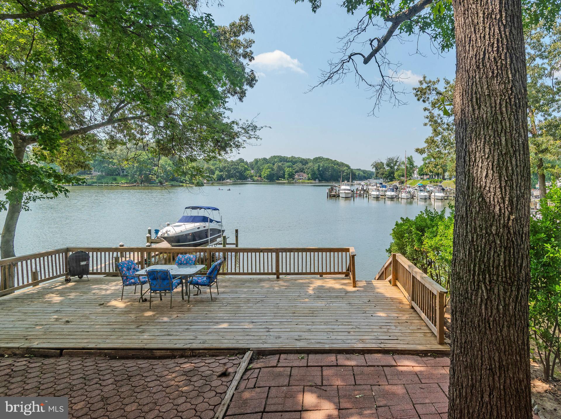 131 Club Road Pasadena, MD 21122 - Photo 17 of 68 "Al Fresco" dining with a view