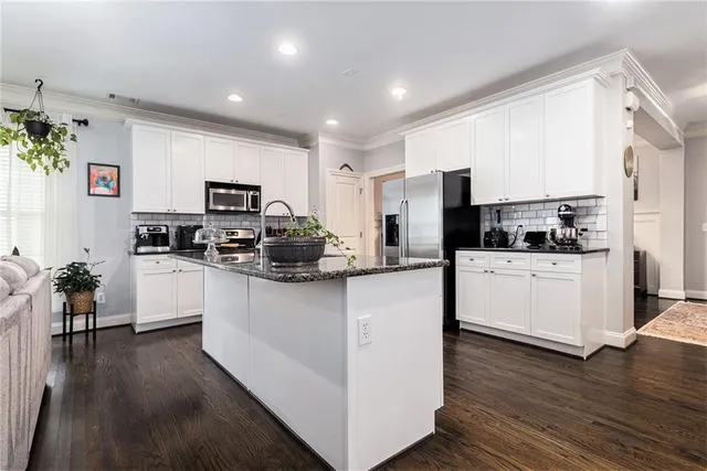 $660,000 | 1647 Dupont Commons Drive Northwest, Atlanta, GA 30318