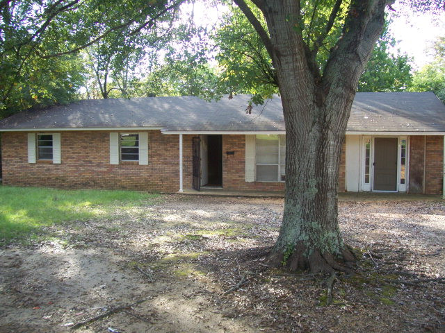 1721 Brignall Road Northeast Brookhaven, MS 39601 - Photo 1 of 1 Main View