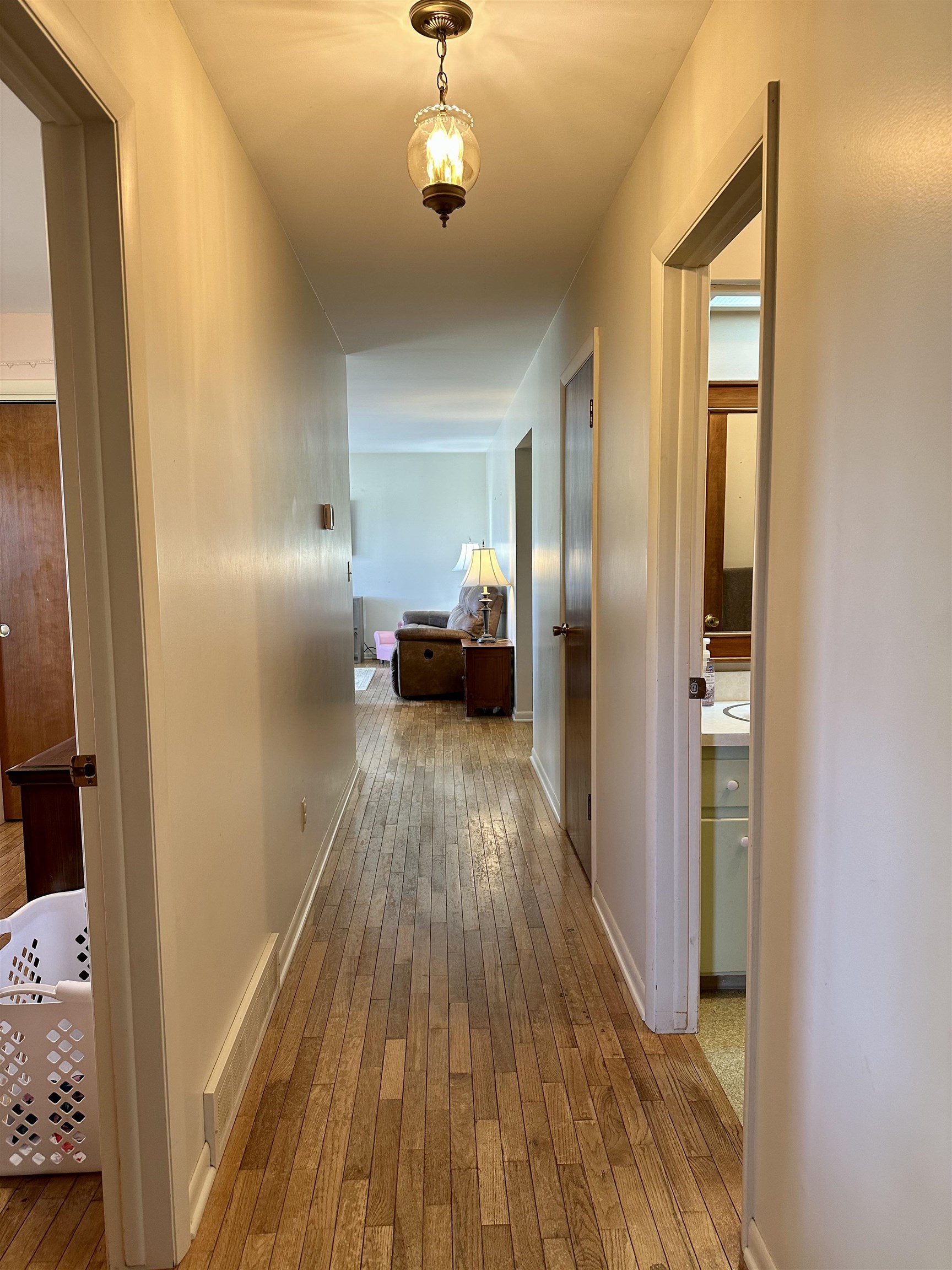 8875 North Long Lake Road Traverse City, MI 49685 - Photo 37 of 59 1913040-36.JPG