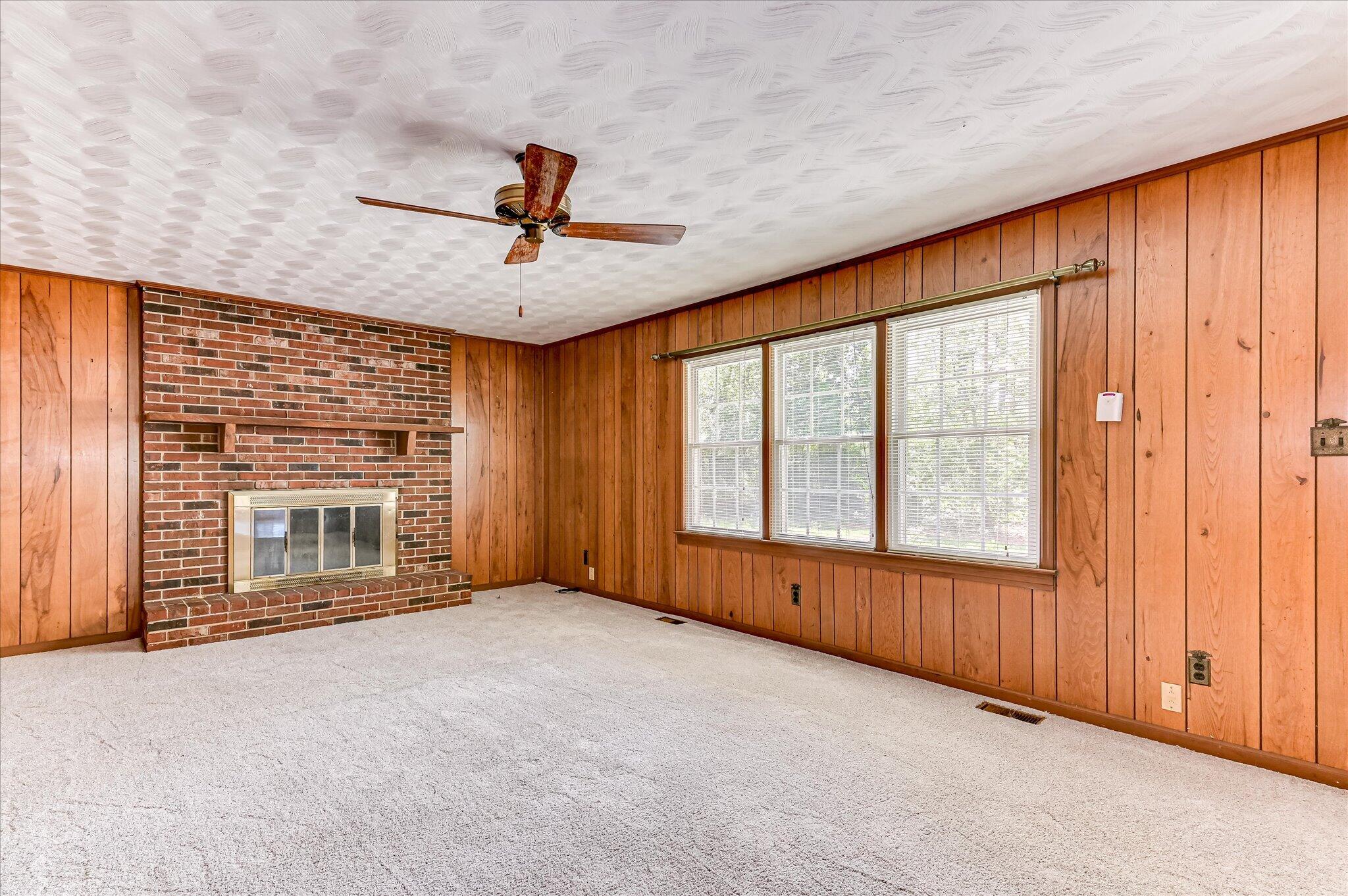 4114 Windsor Spring Road Hephzibah, GA 30815 - Photo 15 of 41 Sprawling Hephzibah GA Estate 20-120