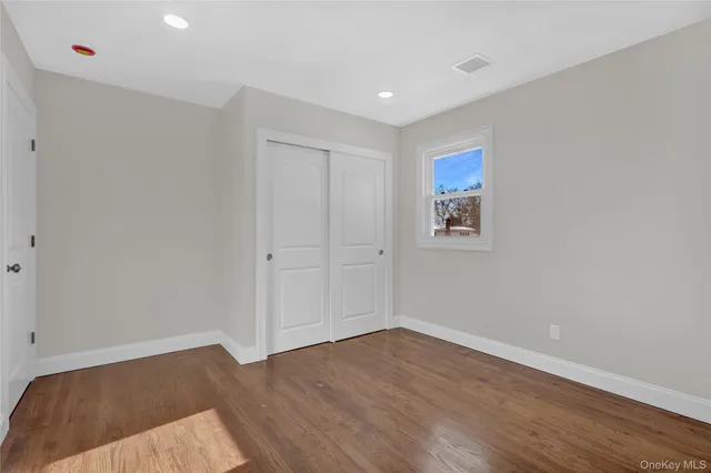 $999,000 | 3 Jayne Avenue, Melville, NY 11747