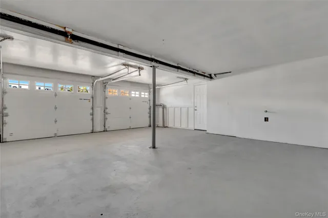 $999,000 | 3 Jayne Avenue, Melville, NY 11747