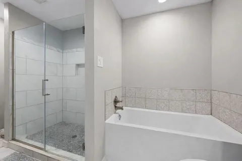 $700,000 | 611 Westview Avenue, Fort Worth, TX 76107