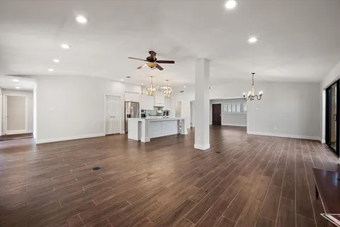 $700,000 | 611 Westview Avenue, Fort Worth, TX 76107