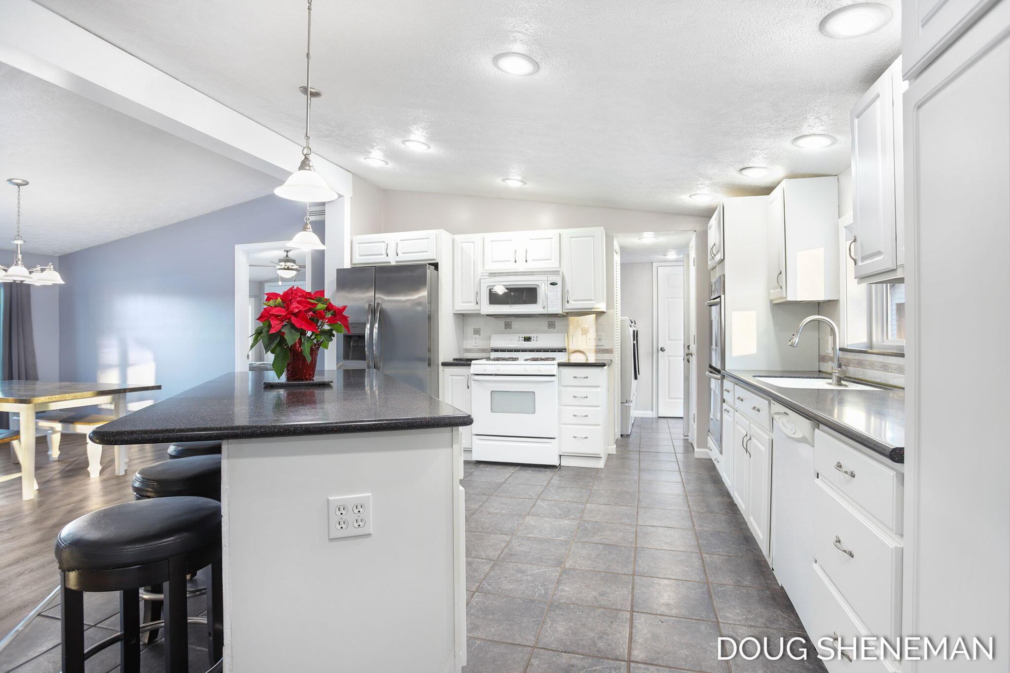 138 Riley Street Holland, MI 49424 - Photo 11 of 41 Kitchen