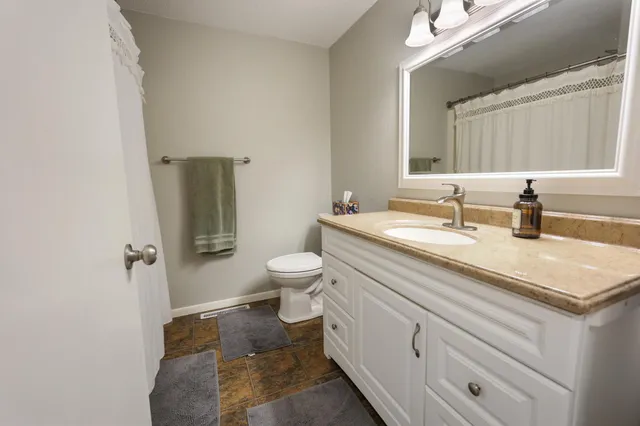 $470,000 | 21276 County Road 7, St. Augusta, MN 56301