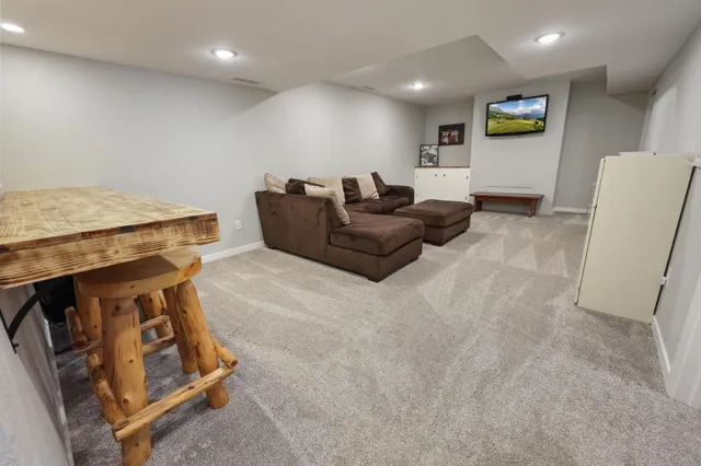 $470,000 | 21276 County Road 7, St. Augusta, MN 56301