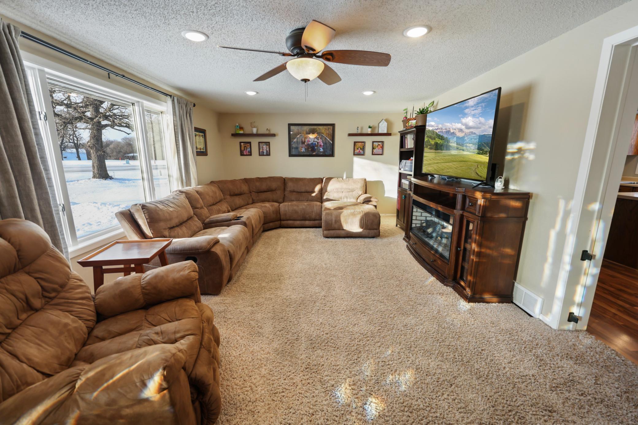 21276 County Road 7 St. Augusta, MN 56301 - Photo 7 of 43