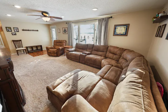 $470,000 | 21276 County Road 7, St. Augusta, MN 56301