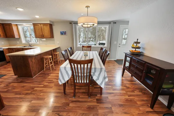 $450,000 | 21276 County Road 7, St. Augusta, MN 56301