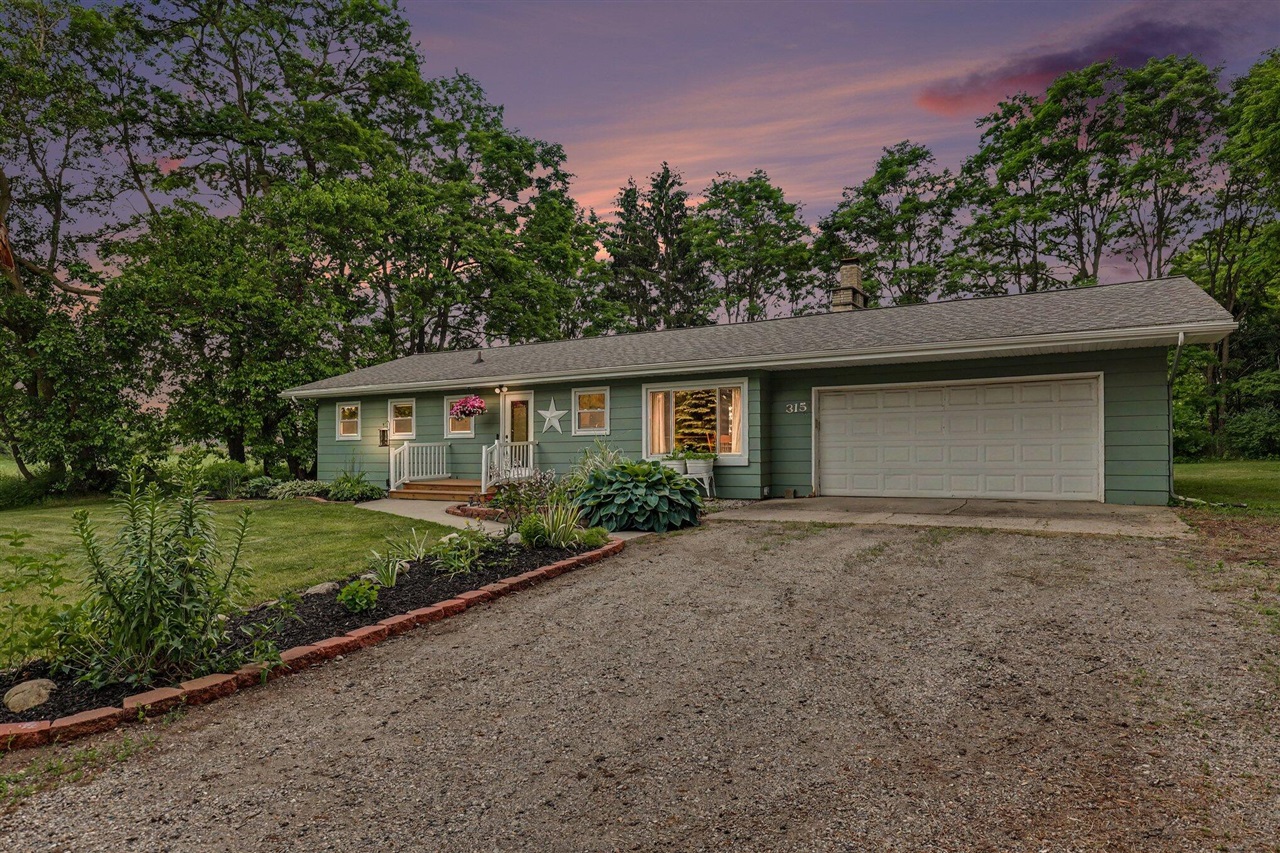 315 West Tuttle Road Ionia, MI 48846 - Photo 16 of 16