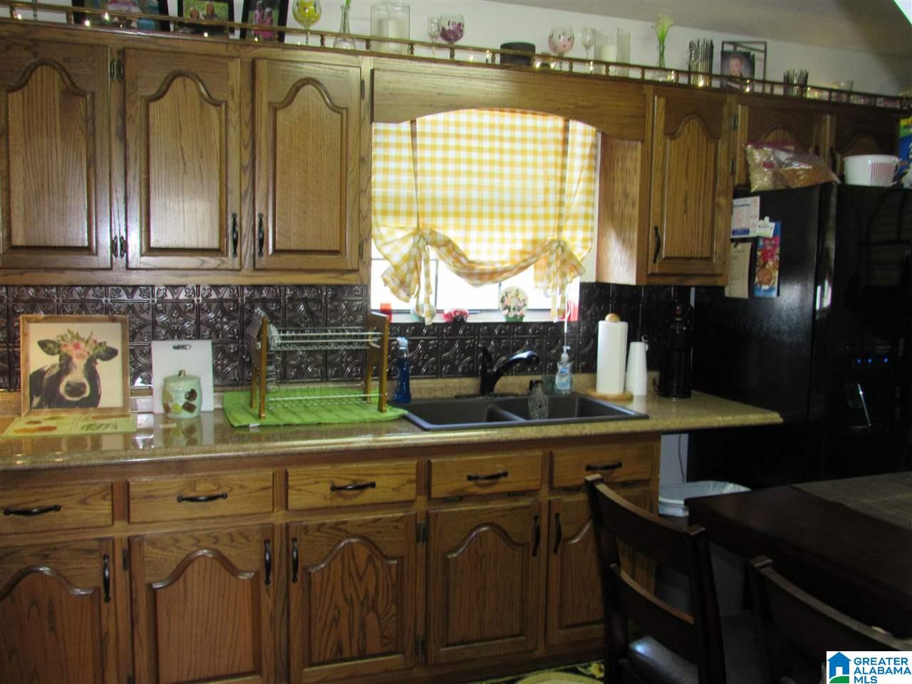 503 Sheila Lane Clanton, AL 35045 - Photo 6 of 49