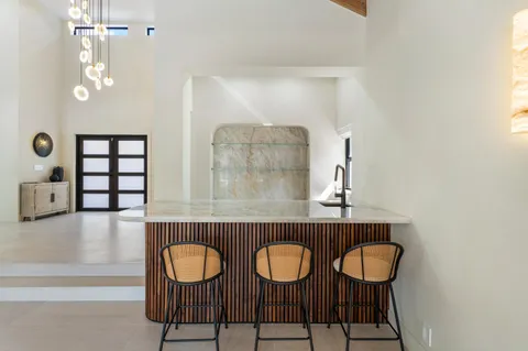 $5,475,000 | 425 Coral Way, Fort Lauderdale, FL 33301