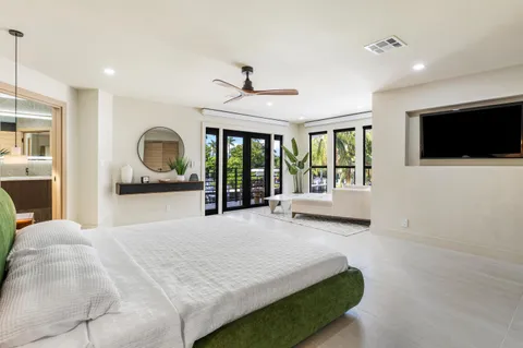 $5,475,000 | 425 Coral Way, Fort Lauderdale, FL 33301