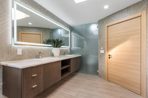 $5,475,000 | 425 Coral Way, Fort Lauderdale, FL 33301