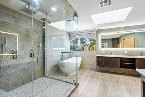 $5,475,000 | 425 Coral Way, Fort Lauderdale, FL 33301