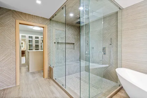 $5,475,000 | 425 Coral Way, Fort Lauderdale, FL 33301