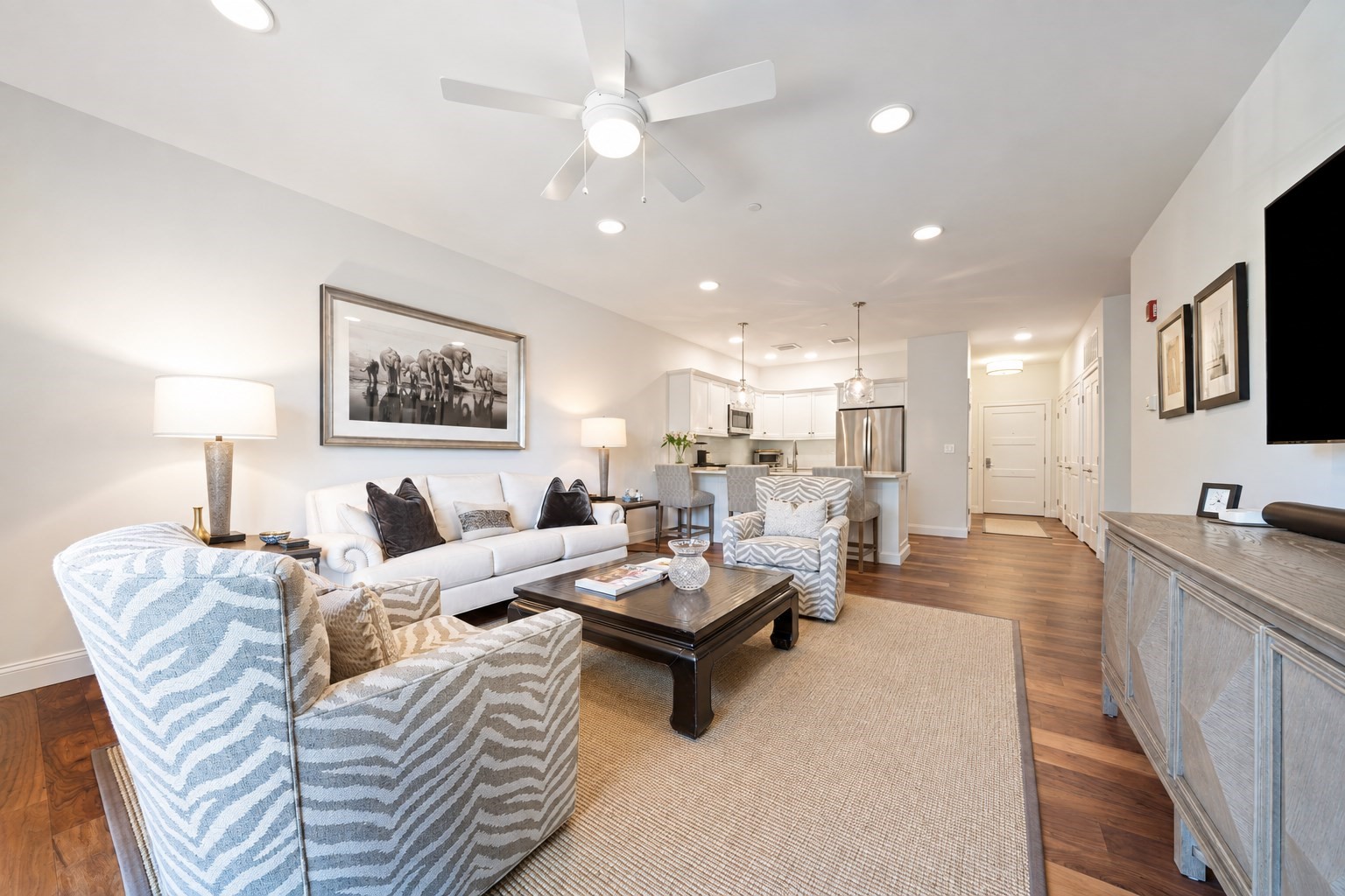 1 Revolution Way, Unit 204 Canton, MA 02021 - Photo 6 of 24 Gallery Image 6