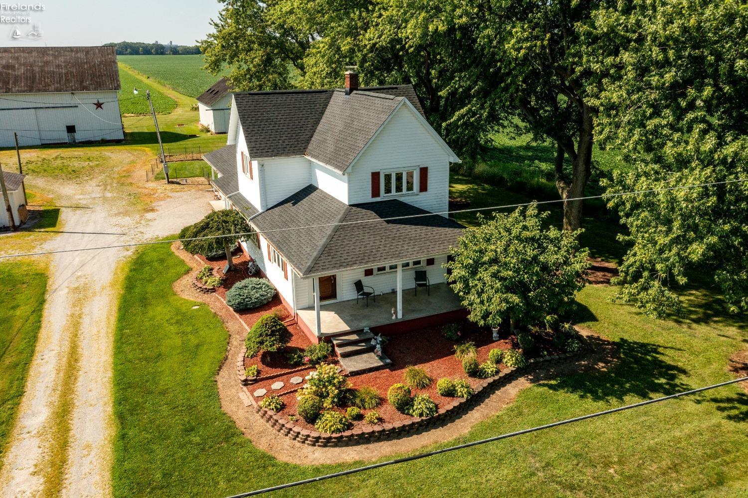 11116 Strecker Road West Bellevue, OH 44811 - Photo 4 of 46 Gallery Image 4