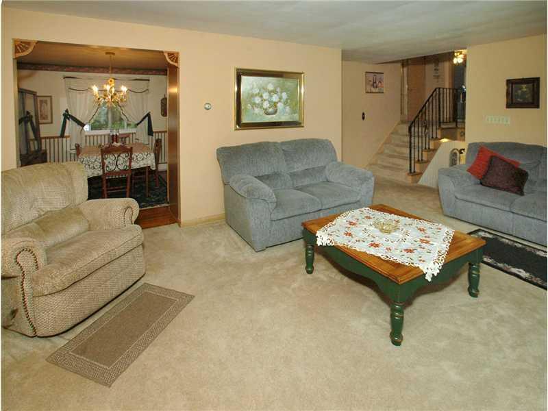 985 Hulton Road Penn Hills, PA 15147 - Photo 10 of 19 Living Room.
