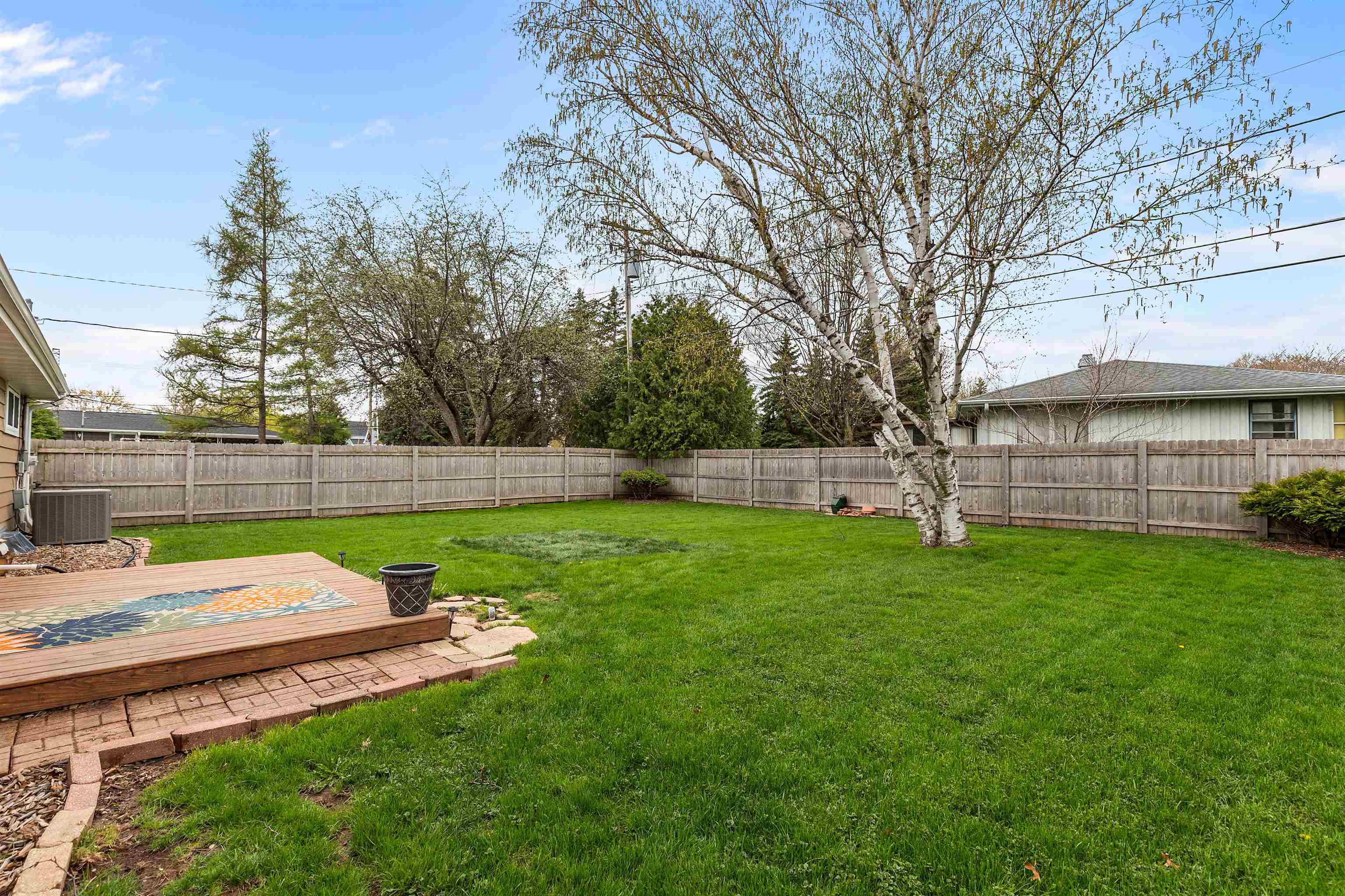 1911 South Carpenter Street Appleton, WI 54915 - Photo 23 of 32