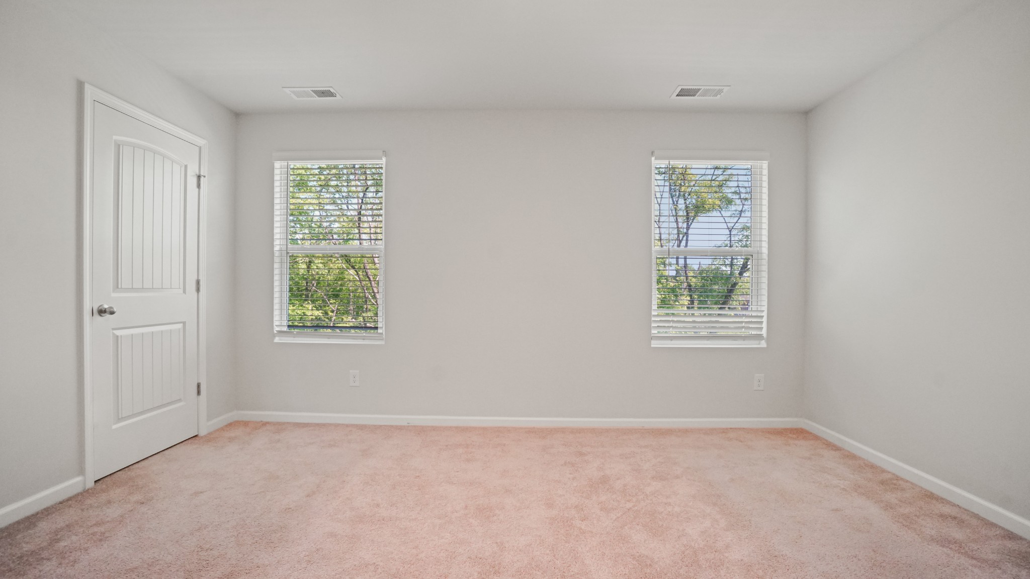 237 Catherine Lane Lebanon, TN 37087 - Photo 14 of 27 an empty room with a window
