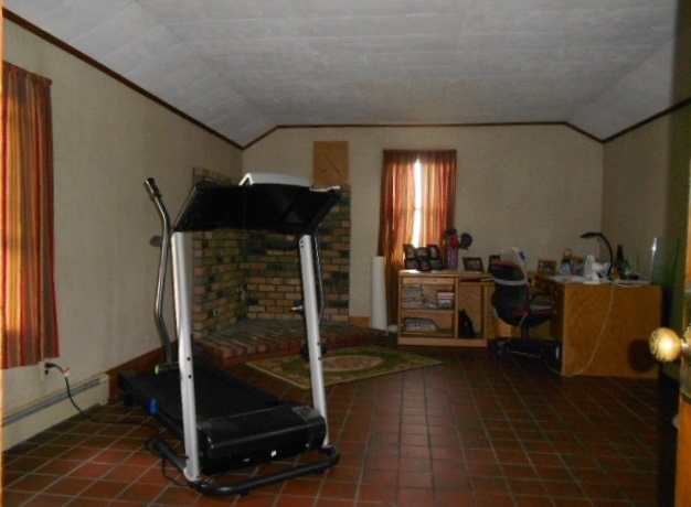 5988 South Loomis Road Shepherd, MI 48883 - Photo 7 of 20 1807807-6.JPG