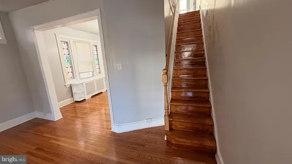 wooden floor in an empty room with wooden floor