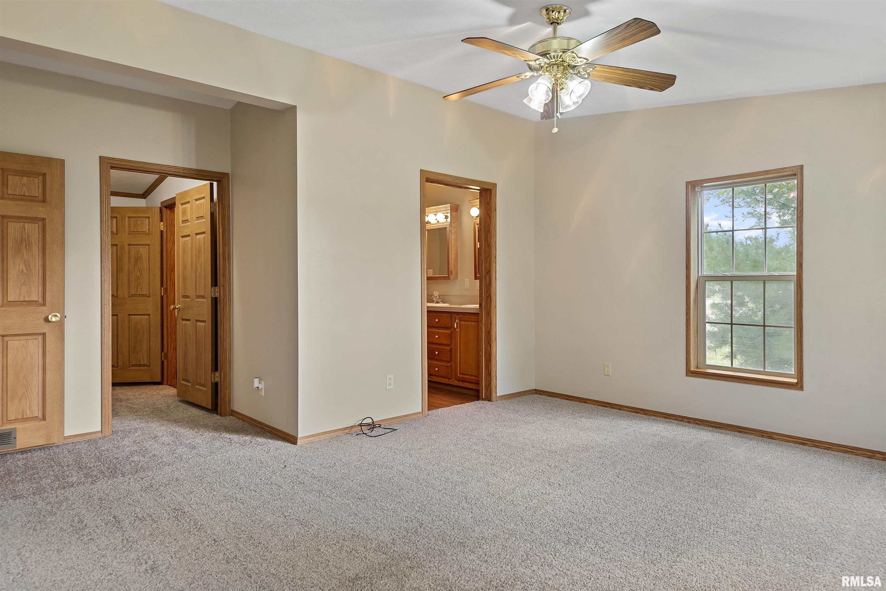 2800 Vía Rosso Springfield, IL 62703 - Photo 19 of 37