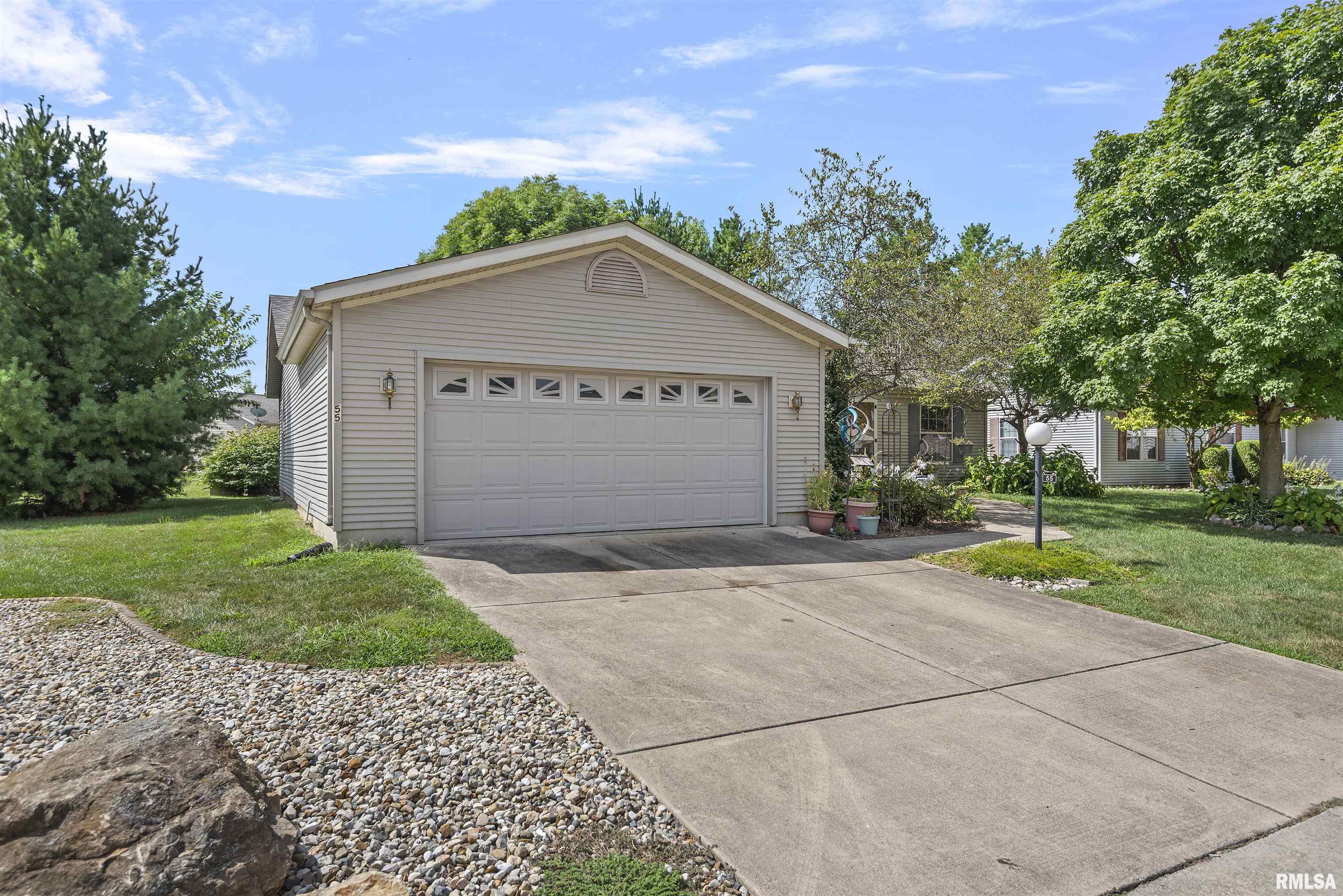 2800 Vía Rosso Springfield, IL 62703 - Photo 2 of 37