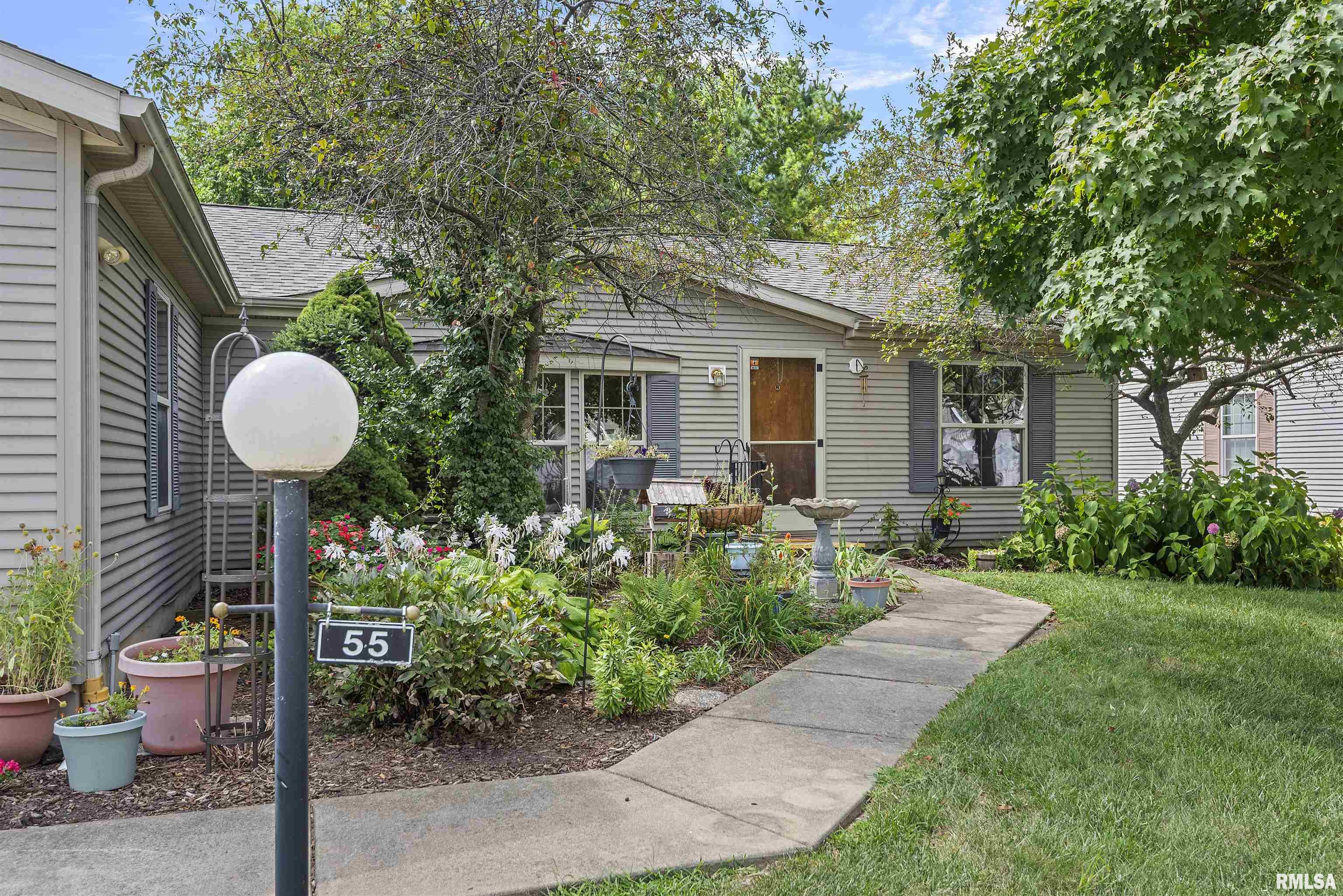 2800 Vía Rosso Springfield, IL 62703 - Photo 3 of 37