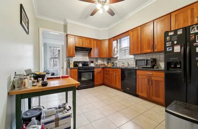 $2,500 | 21-23 48th Street, Unit 2, Weehawken, NJ 07086