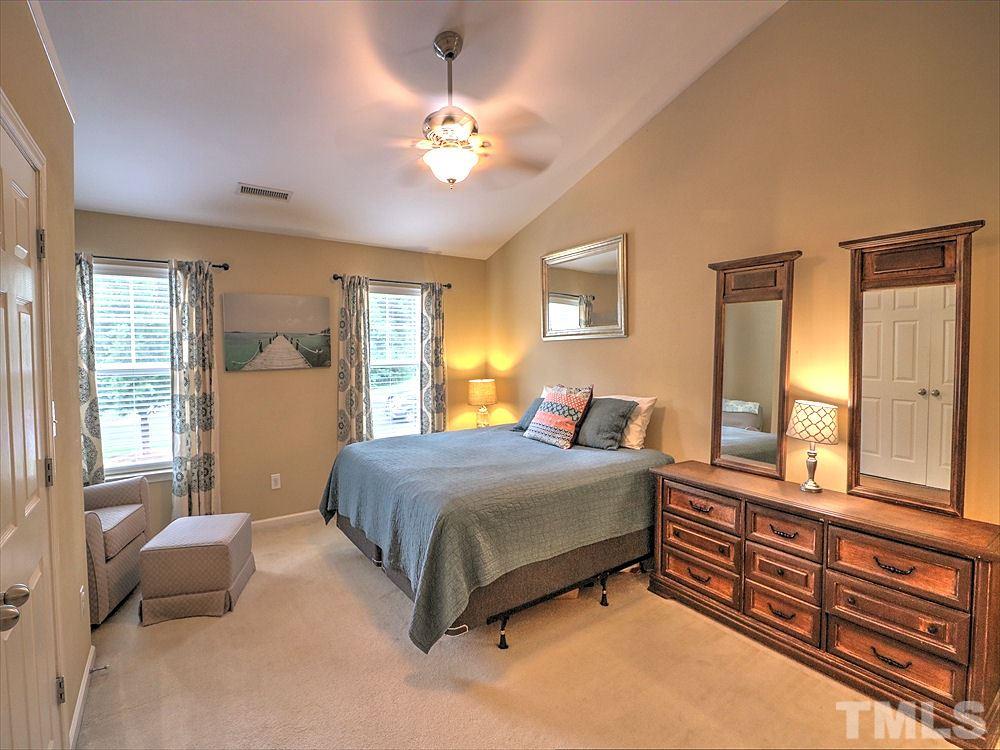 8978 Camden Park Drive Raleigh, NC 27613 - Photo 9 of 18