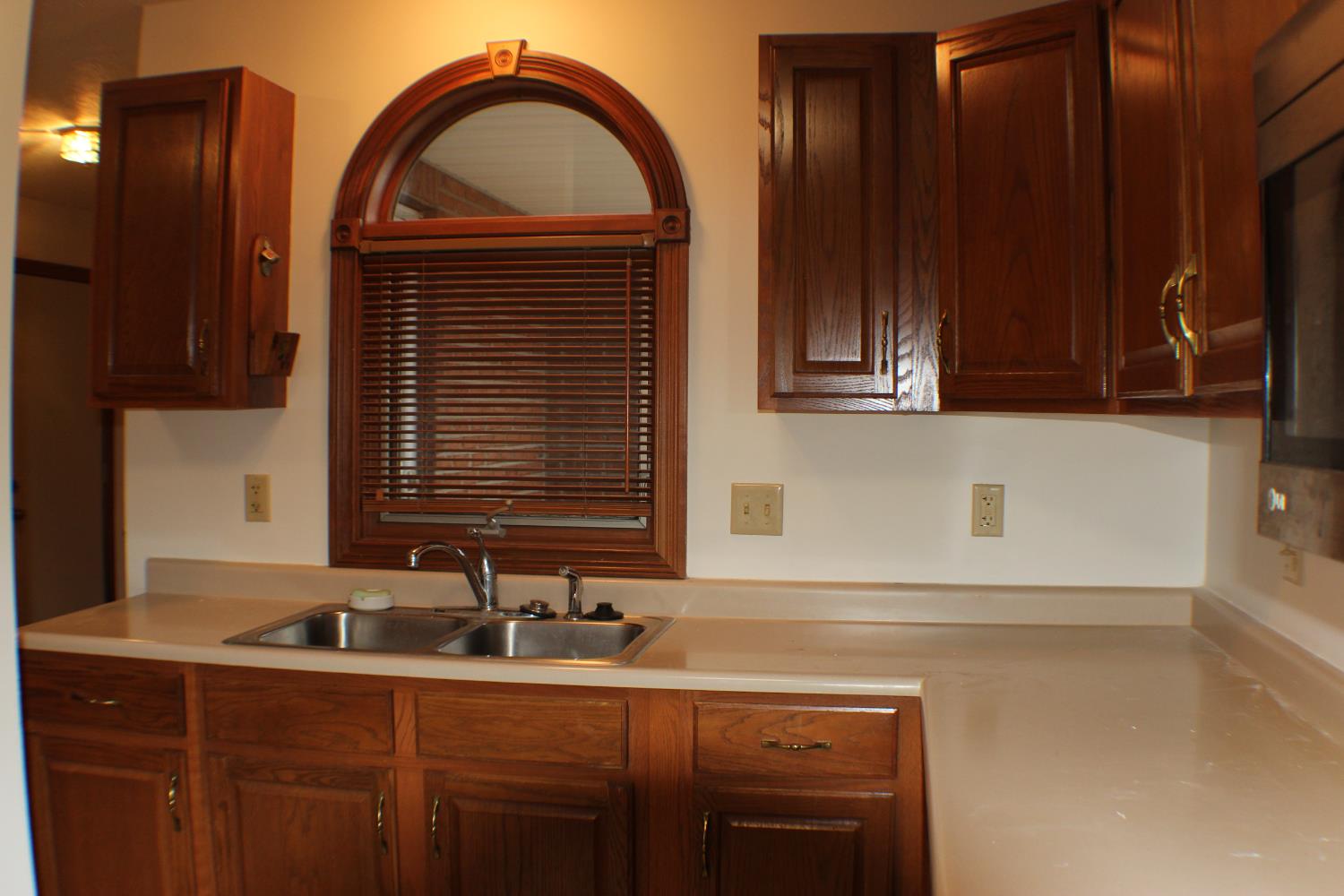 706 Three Mile Ridge Lawrenceburg, IN 47025 - Photo 11 of 47