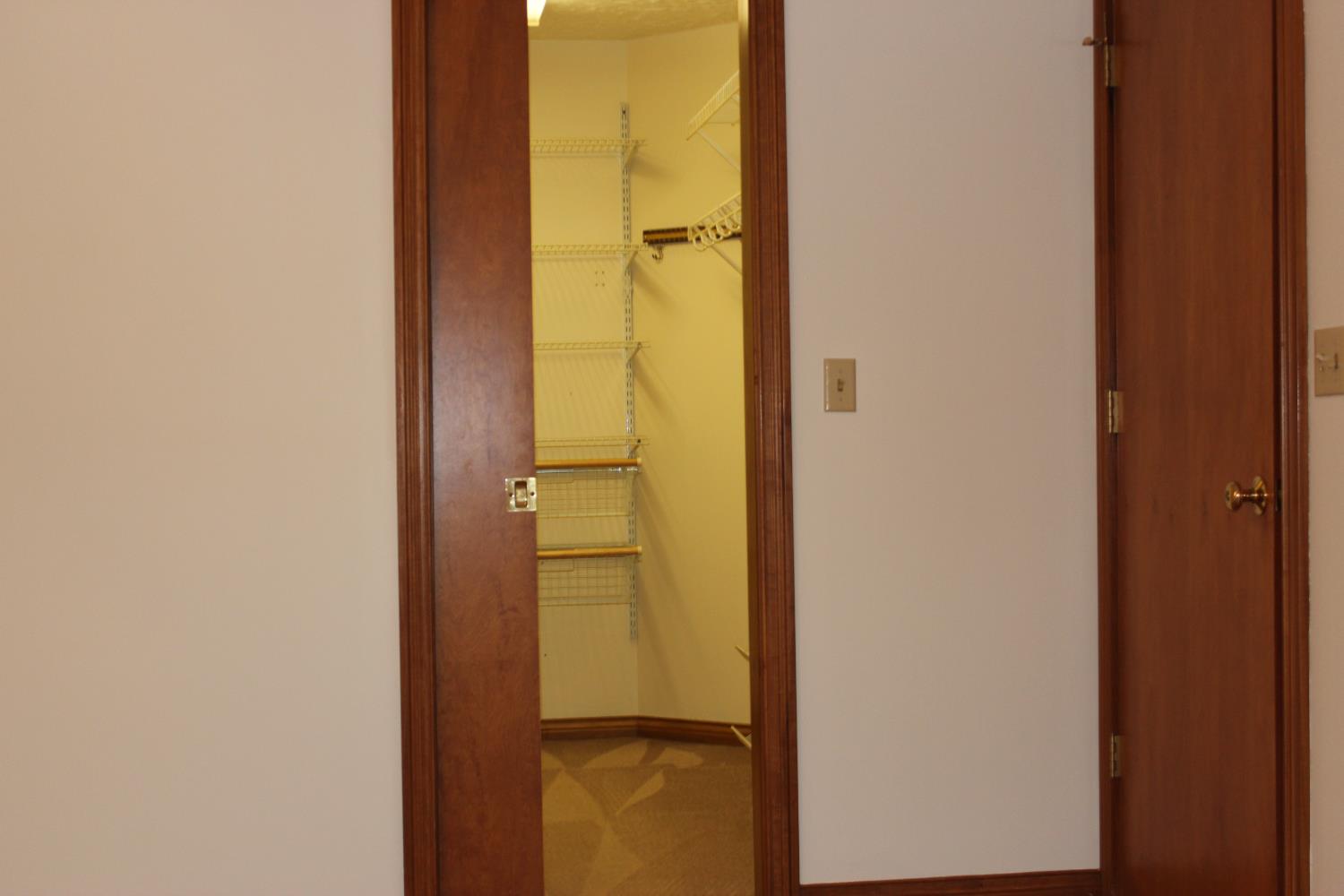 706 Three Mile Ridge Lawrenceburg, IN 47025 - Photo 17 of 47