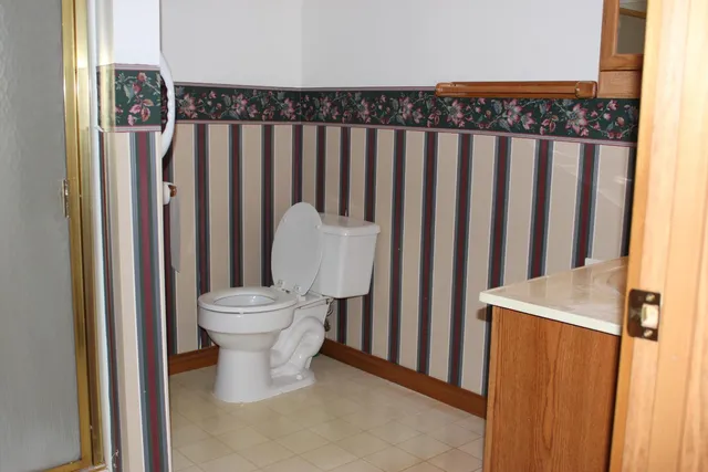 $299,900 | 706 Three Mile Ridge, Lawrenceburg, IN 47025