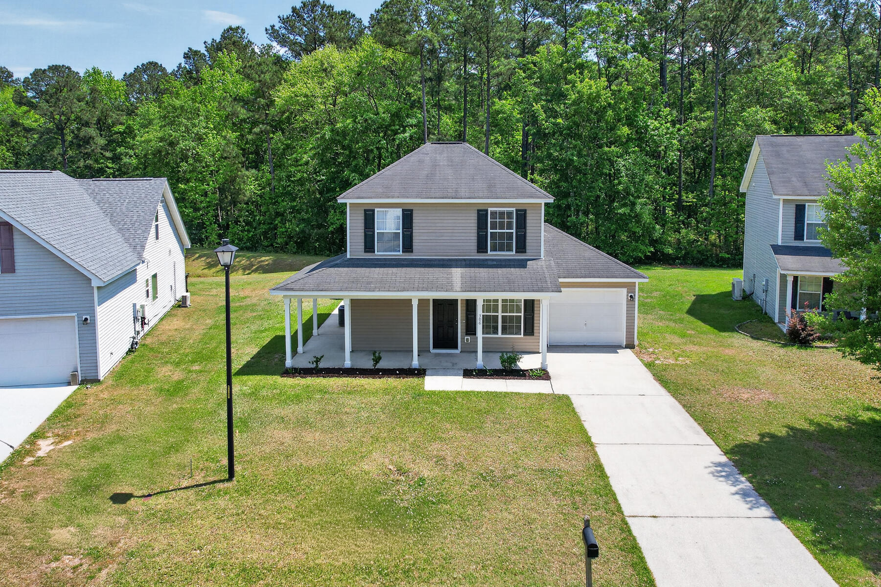 306 Winford Court Moncks Corner, SC 29461 - Photo 3 of 80 MD-3