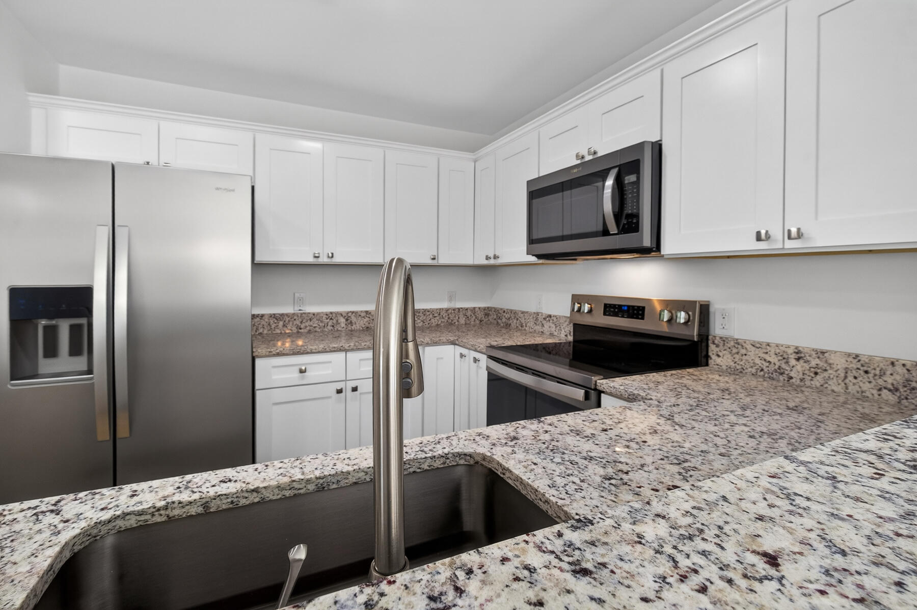 306 Winford Court Moncks Corner, SC 29461 - Photo 37 of 80 MD-37