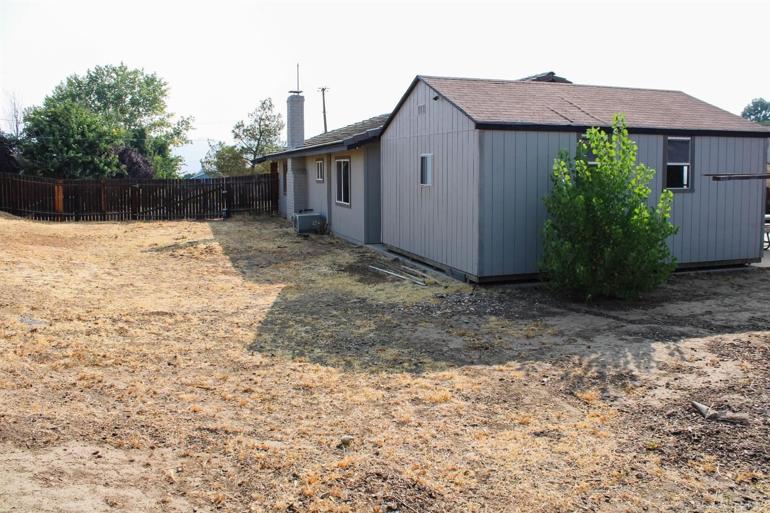 21831 Mid Way Tehachapi, CA 93561 - Photo 24 of 28 Gallery Image 24
