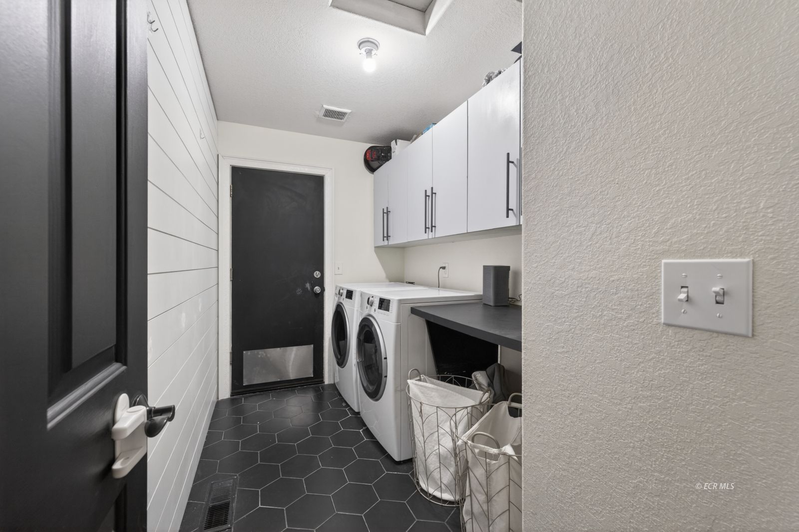 407 Flora Drive Spring Creek, NV 89815 - Photo 37 of 50