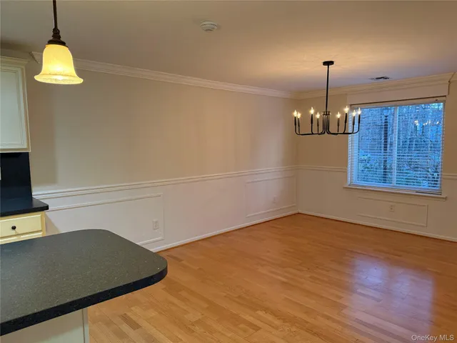 $449,000 | 586 Blue Ridge Drive, Medford, NY 11763