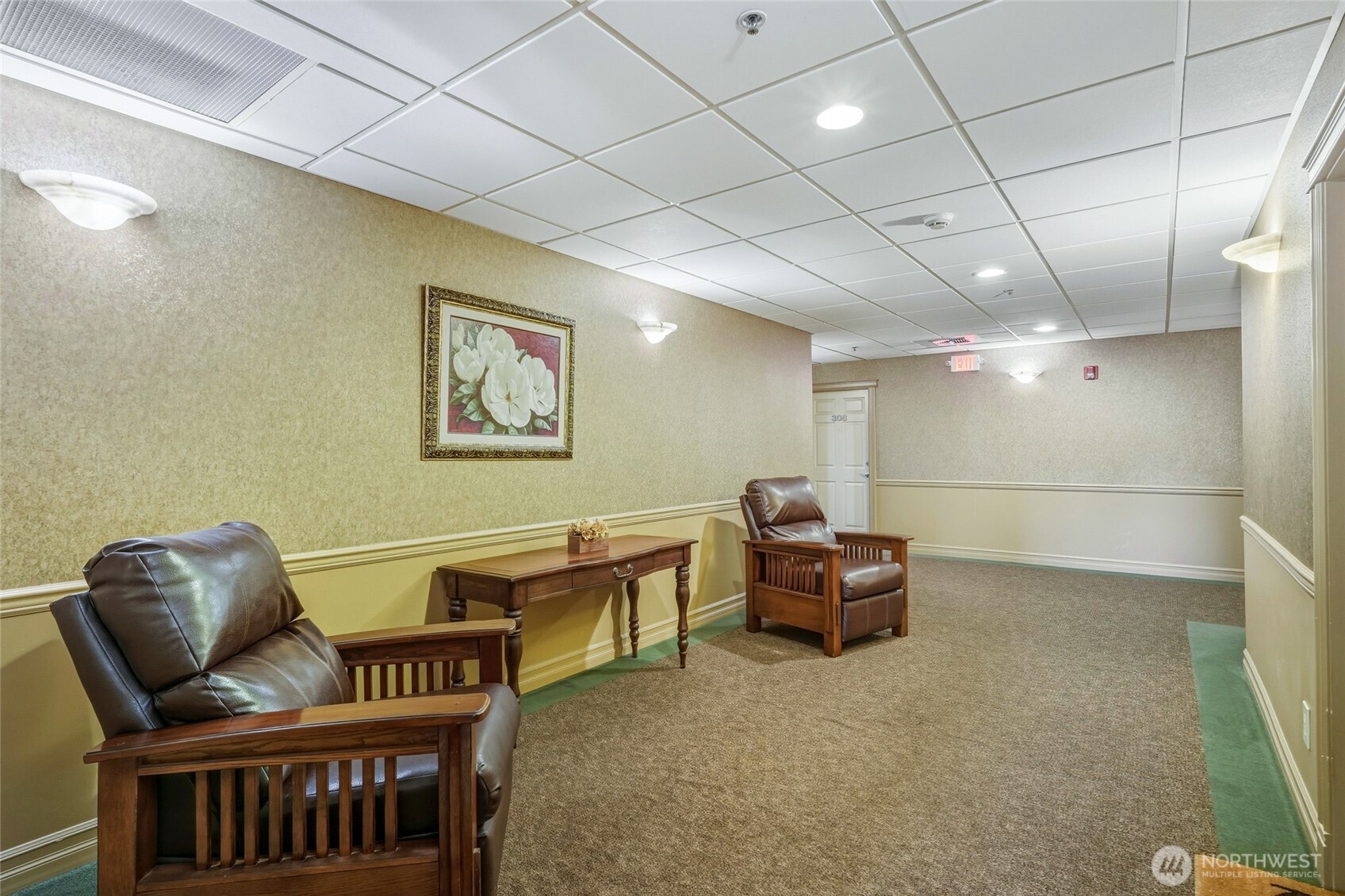 3501 Colby Avenue, Unit 311 Everett, WA 98201 - Photo 19 of 28 a living room with furniture