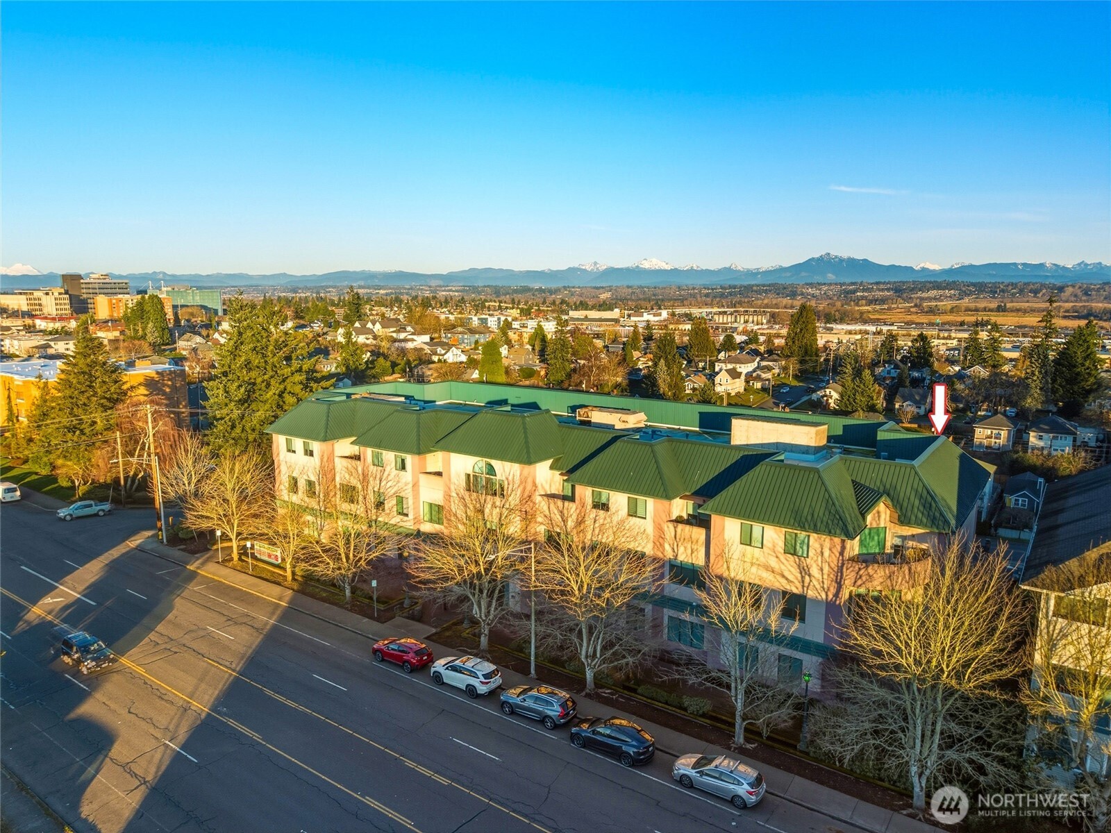 3501 Colby Avenue, Unit 311 Everett, WA 98201 - Photo 26 of 28 an outdoor view with patio