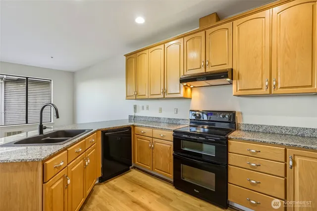 $374,950 | 3501 Colby Avenue, Unit 311, Everett, WA 98201